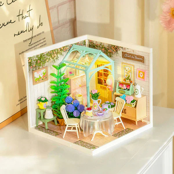 Rolife DIY House Super Store Series DW013B Blooming Tea Garden
