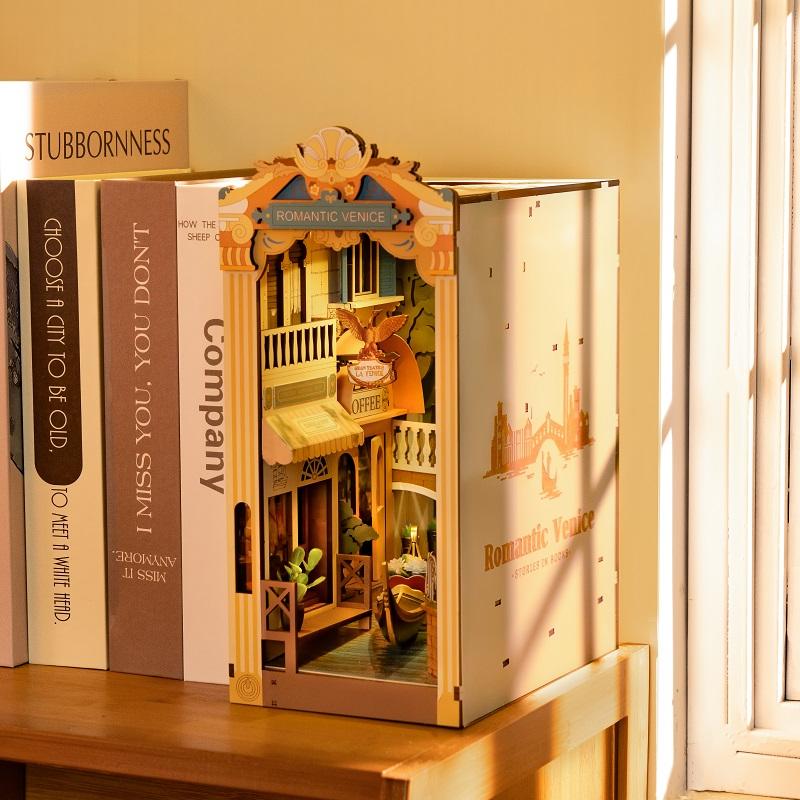 Rolife DIY House Book Nook Series TGB08 Romantic Venice