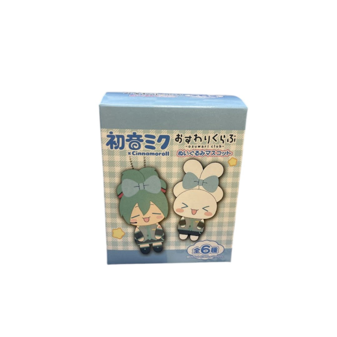 TokoToko Hatsune Miku X Sanrio Cinnamoroll Osuwari Club Plush Blind Box (6/1)