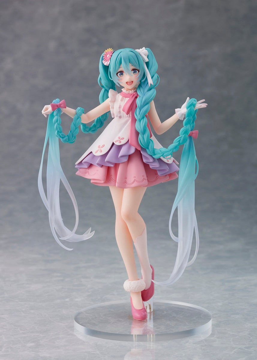 Hatsune Miku Wonderland Figure ~Rapunzel~