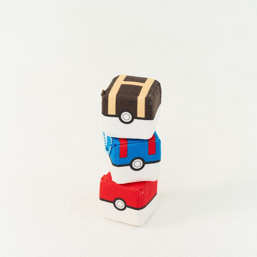 Pokemon Magnet 2" Keyring Super Ball